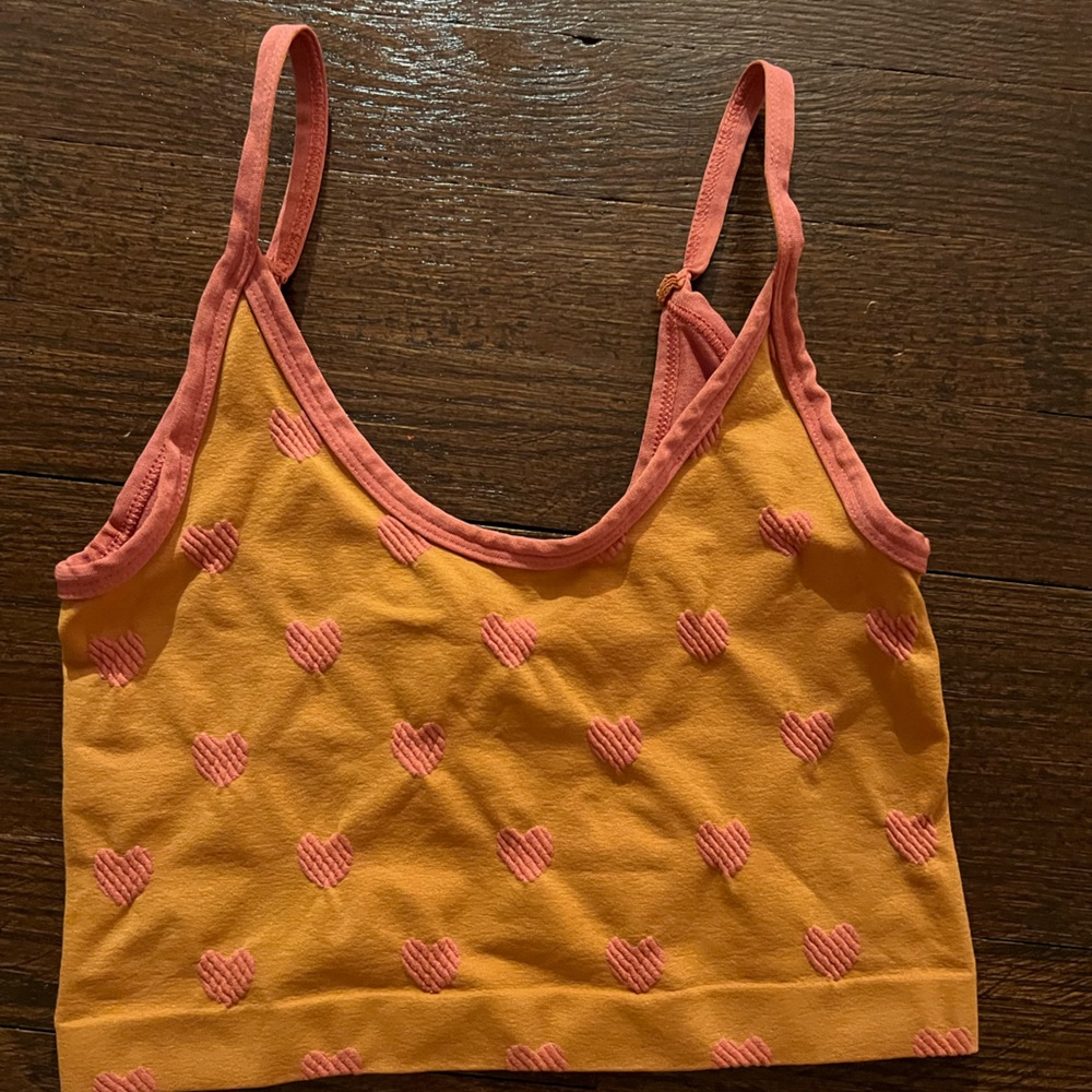 Comfy and cute urban top!